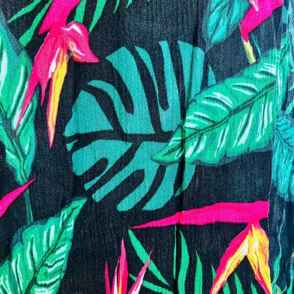 Dolce Vita Swim Cover Up, Size M, macrame detail - Picture 2 of 7